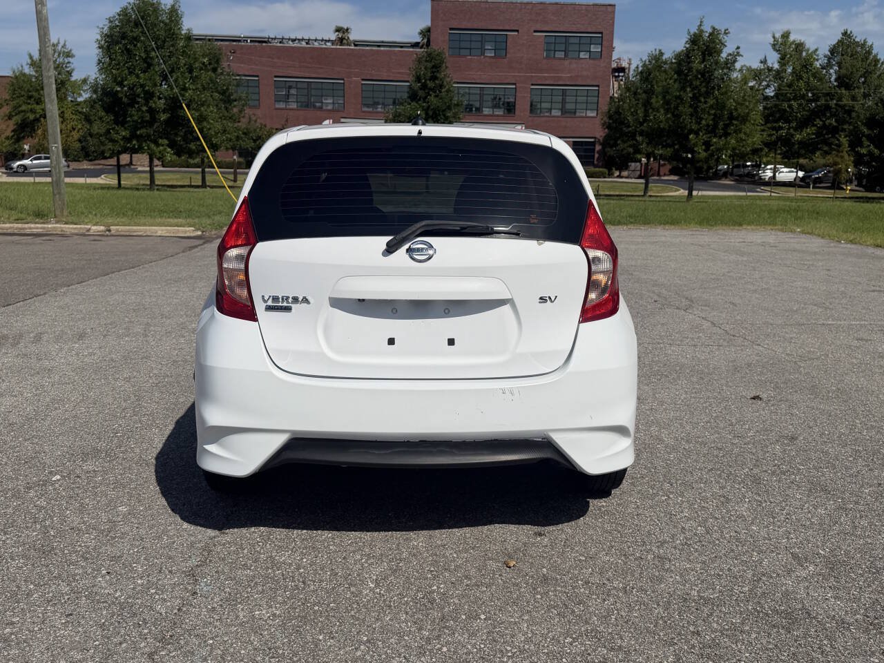 Used 2017 Nissan Versa Note SV FWD image 9
