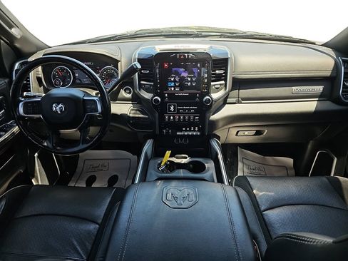 Used 2020 RAM 2500 Laramie w/ Night Edition AWD/4WD image 13