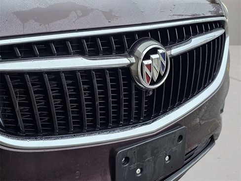 Used 2019 Buick Enclave Premium w/ Experience Buick Package image 9