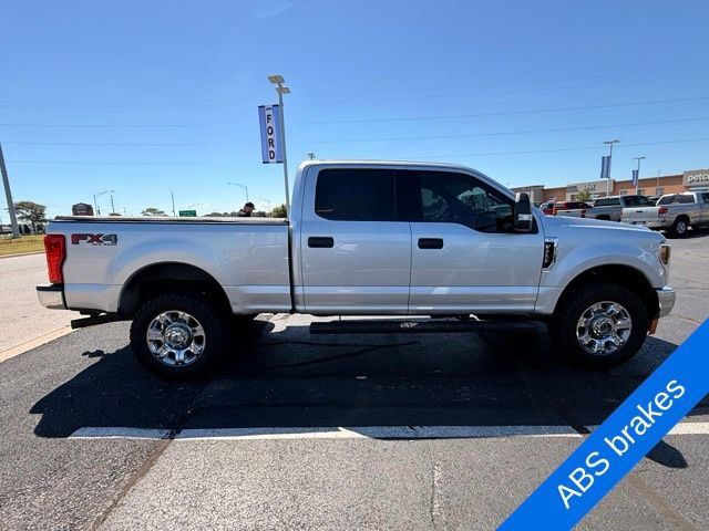 Used 2019 Ford F250 XLT w/ FX4 Off-Road Package AWD/4WD image 12