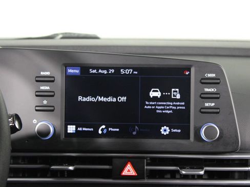 Certified 2023 Hyundai Elantra SEL w/ Cargo Package FWD image 9