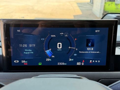 Used 2024 Chevrolet Brightdrop 600 w/ Commercial Equipment Package AWD/4WD image 9
