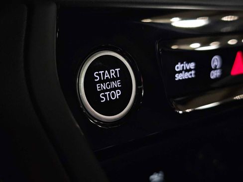 New 2025 Audi Q5 Premium Plus image 33