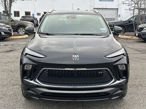 Used 2024 Buick Encore GX Sport Touring w/ Comfort Package image 6