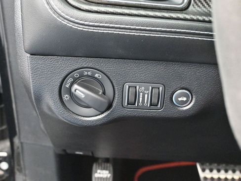 Used 2022 Dodge Challenger SRT Hellcat image 31