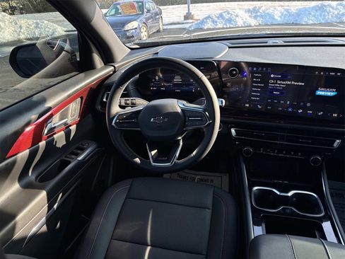 Used 2026 Chevrolet Traverse Z71 image 19