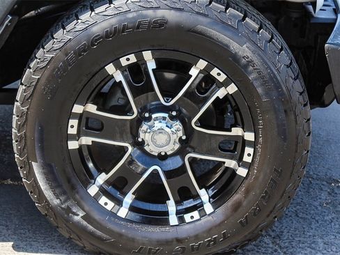 Used 2016 Jeep Wrangler Unlimited Sport w/ Quick Order Package 24S image 10