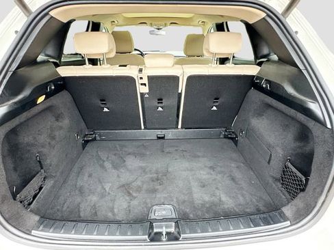 Used 2023 Mercedes-Benz GLA 250 4MATIC image 27