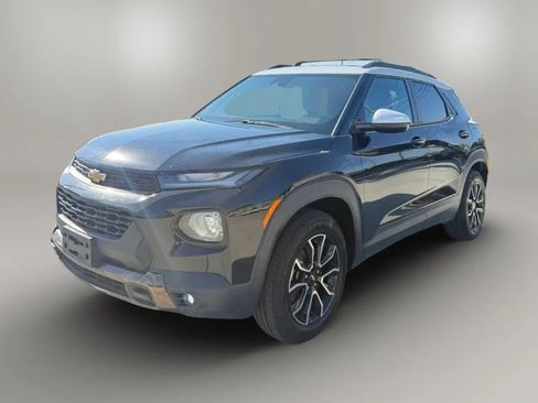 Used 2021 Chevrolet TrailBlazer ACTIV w/ Sun and Liftgate Package AWD/4WD image 3