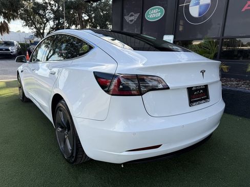 Used 2018 Tesla Model 3 Long Range RWD image 4