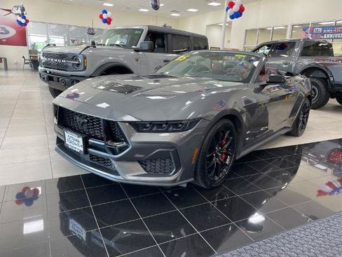 Certified 2025 Ford Mustang GT Premium RWD image 2