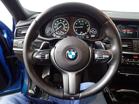 Used 2018 BMW X4 M40i image 32