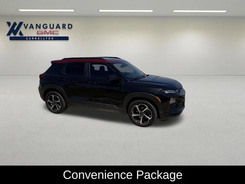 Used 2023 Chevrolet TrailBlazer RS w/ Sun and Liftgate Package FWD image 4