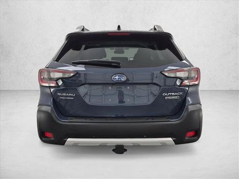 Used 2024 Subaru Outback Touring AWD/4WD image 7
