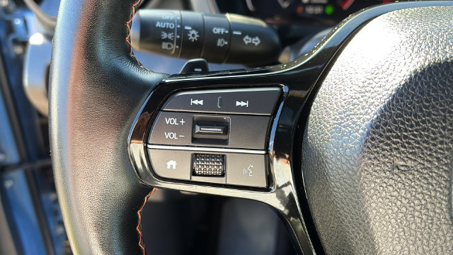 Used 2025 Honda Pilot TrailSport image 15