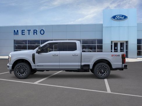 New 2026 Ford F250 Platinum AWD/4WD image 4