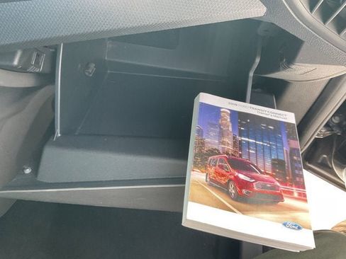 Used 2019 Ford Transit Connect XLT image 26