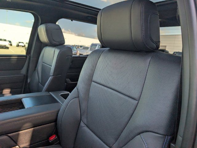 Used 2025 Toyota Tundra Platinum AWD/4WD image 10