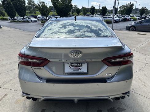 Used 2022 Toyota Camry XSE w/ Navigation Package FWD image 8