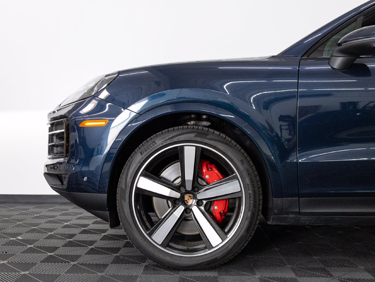 Certified 2026 Porsche Cayenne S AWD/4WD image 13