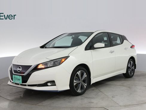 Used 2020 Nissan Leaf SV Plus image 2