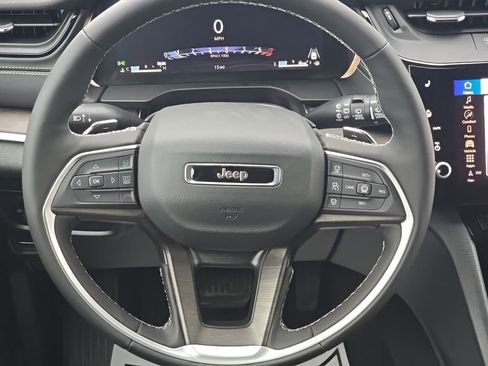 New 2026 Jeep Grand Cherokee L 4WD image 24