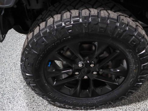 Used 2023 Jeep Wrangler Unlimited Sahara w/ Cold Weather Group AWD/4WD image 12