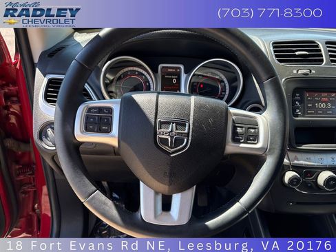 Used 2016 Dodge Journey SE w/ Flexible Seating Group FWD image 16