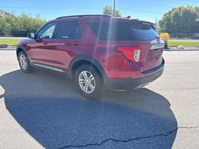 Used 2020 Ford Explorer XLT w/ Equipment Group 202A AWD/4WD image 5