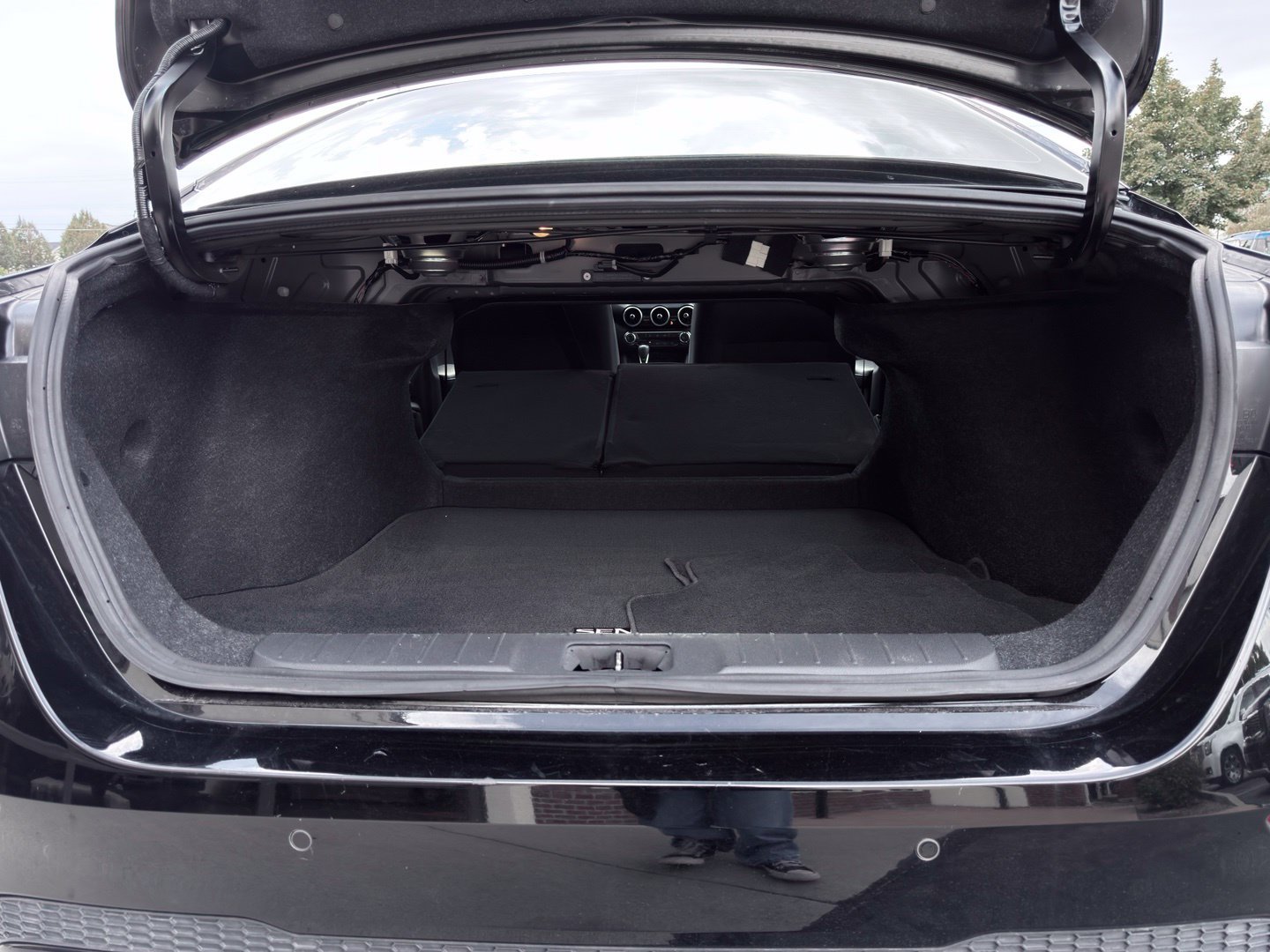 Used 2020 Nissan Sentra S FWD image 32