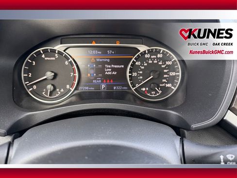 Used 2025 Nissan Altima 2.5 SV image 15