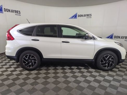 Used 2016 Honda CR-V SE image 8