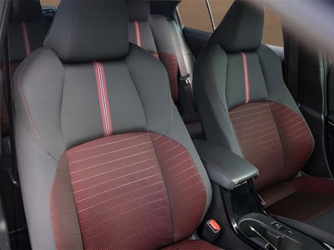 Used 2024 Toyota Corolla SE image 22