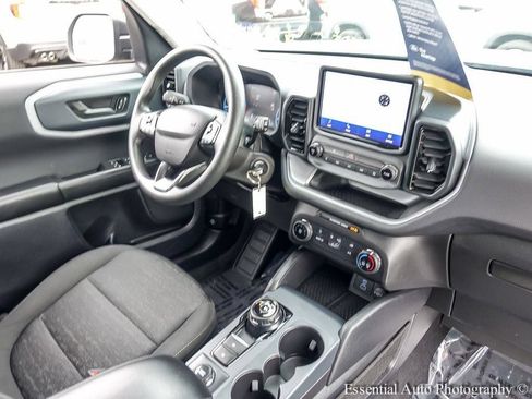 Used 2021 Ford Bronco Sport AWD/4WD image 24