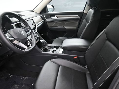Used 2023 Volkswagen Atlas SEL AWD/4WD image 8