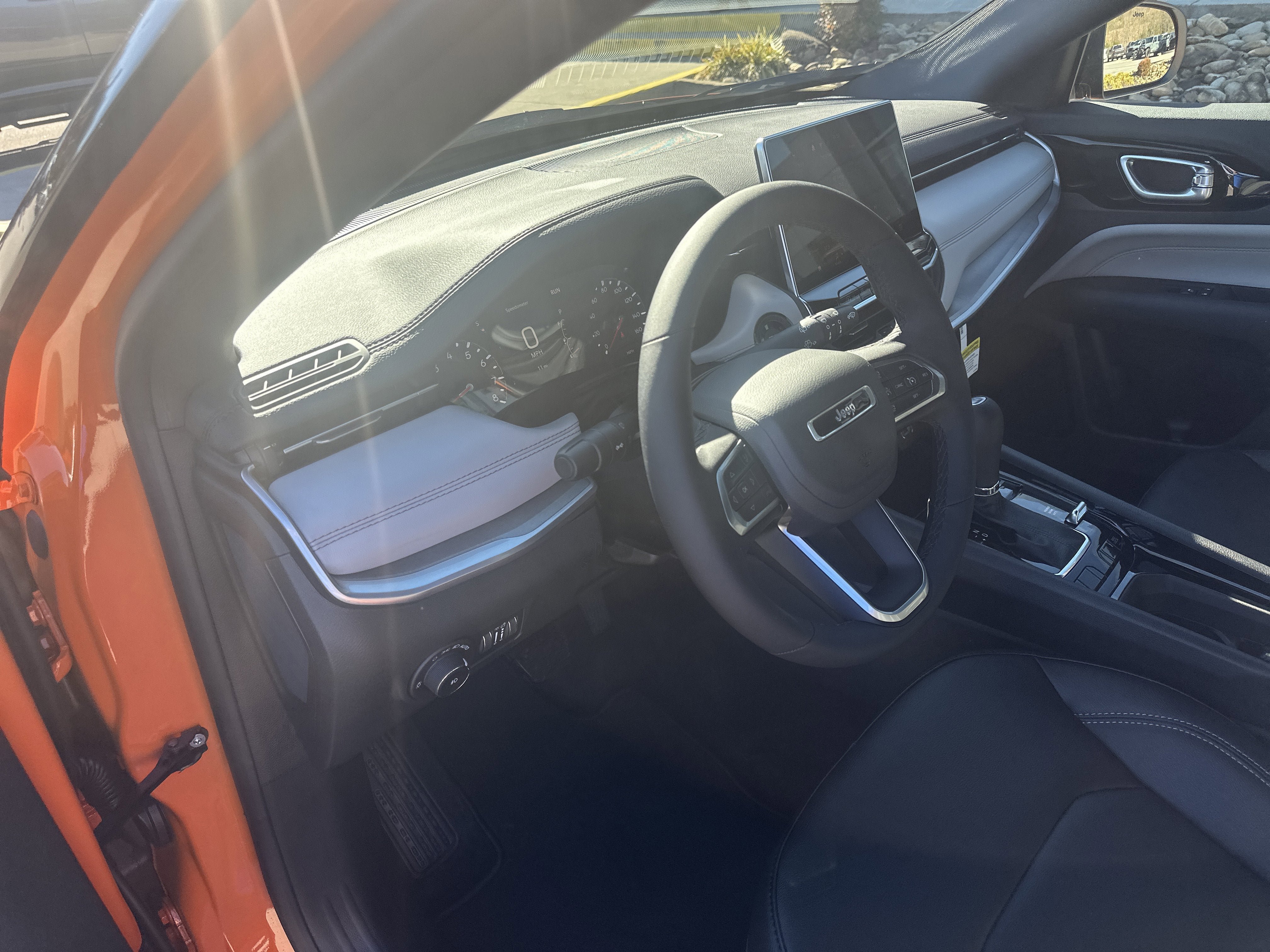 New 2026 Jeep Compass Limited AWD/4WD image 15