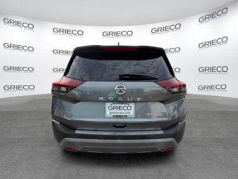 Used 2021 Nissan Rogue SV AWD/4WD image 6
