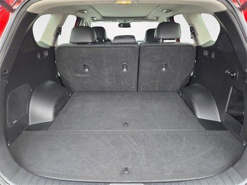Used 2020 Hyundai Santa Fe Limited image 6
