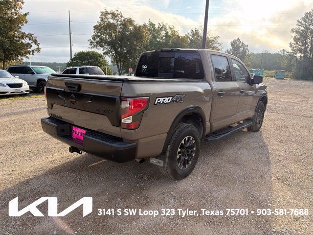 Used 2021 Nissan Titan PRO-4X w/ Off Road Protection Package AWD/4WD image 10