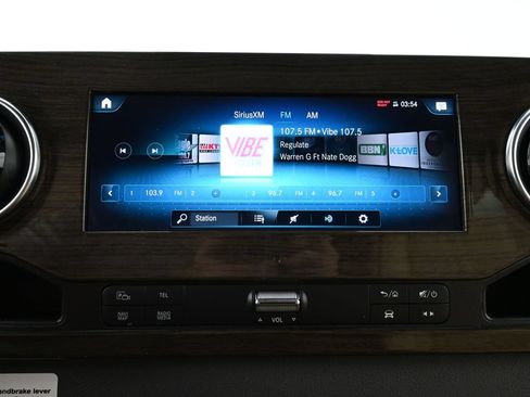 Used 2020 Mercedes-Benz Sprinter 2500 image 49
