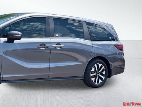 Used 2026 Honda Odyssey EX-L image 9