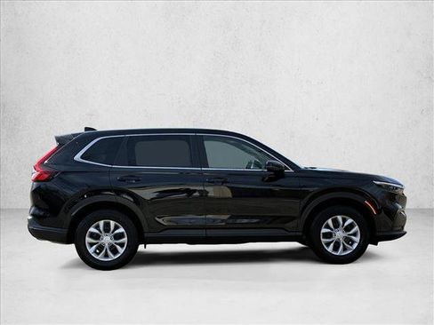Used 2025 Honda CR-V LX image 4