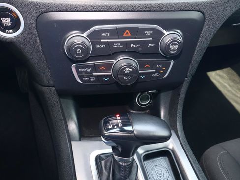 Used 2022 Dodge Charger R/T RWD image 22