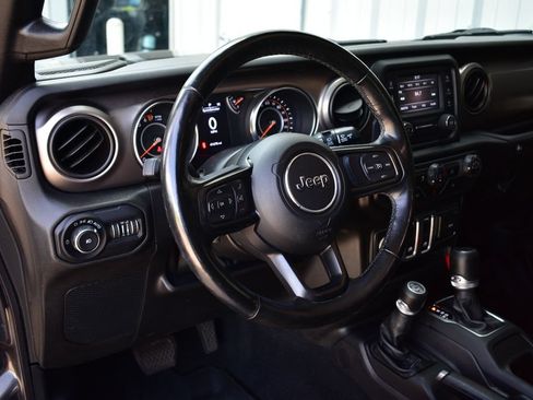 Used 2020 Jeep Wrangler Sport AWD/4WD image 41
