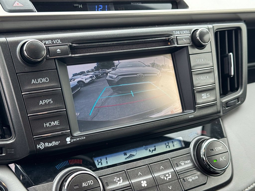 Used 2015 Toyota RAV4 Limited AWD/4WD image 54