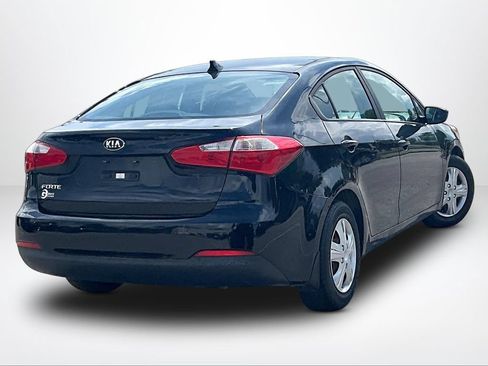 Used 2016 Kia Forte LX FWD image 3