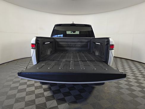 Used 2023 Rivian R1T Adventure image 15