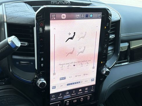 New 2026 RAM 2500 Limited image 19