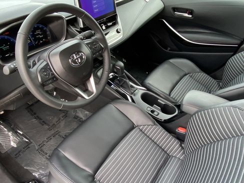 Certified 2026 Toyota Corolla XSE image 27