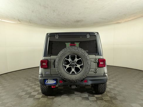 Used 2022 Jeep Wrangler Unlimited Rubicon w/ Steel Bumper Group AWD/4WD image 8